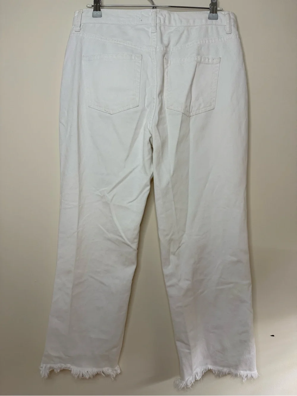 FREE PEOPLE WE THE FREE Maggie Beachy Shredded Distressed White Cropped Jeans